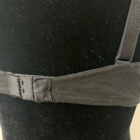 Victoria’s Secret Very Sexy Lined Demi Black Bra - Picture 6 of 8